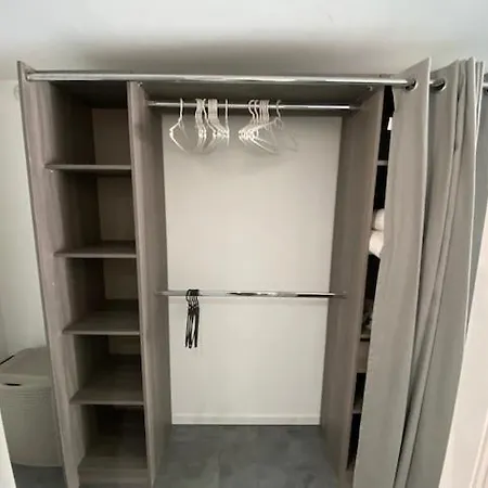Appartement La De Noe *