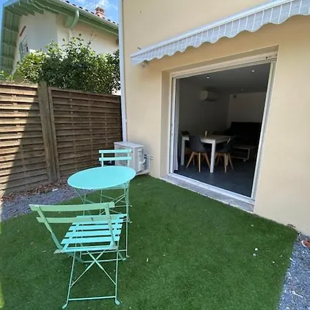 La De Noe Apartment